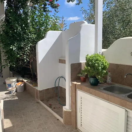 Theoni Kastraki Naxos